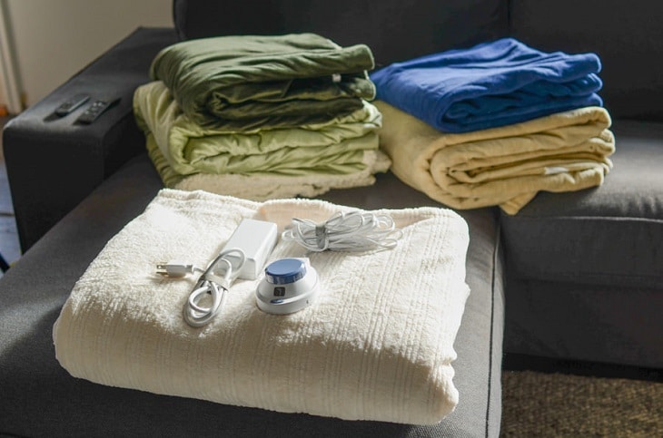 The Inside Scoop on Electric Blanket Safety