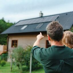 If You Have Solar Panels Are You Still Connected to the Grid?
